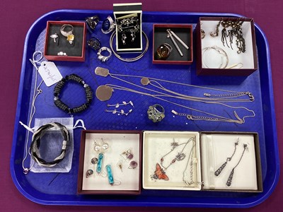 Lot 200 - A Collection of Assorted Modern Costume...