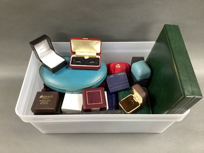 Lot 172 - A Small Collection of Assorted Empty Jewellery...