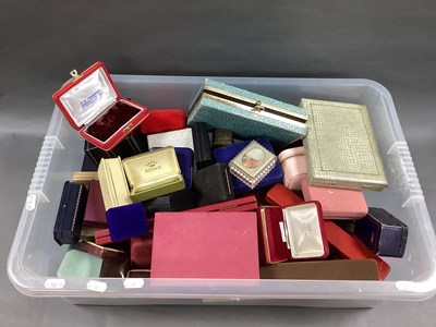 Lot 229 - A Collection of Assorted Empty Jewellery Boxes...