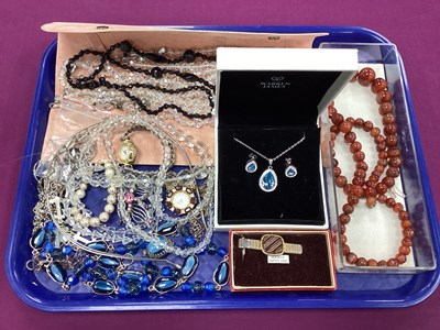 Lot 190 - Vintage and Later Costume Jewellery, including...