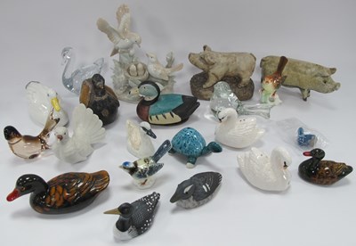 Lot 1233 - Pottery Pigs & Birds, glass birds, mini rabbit:...