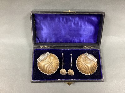 Lot 18 - A Pair of Decorative Edwardian Hallmarked...