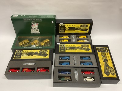 Lot 633 - Five Lledo 1:43rd scale diecast model vehicle...