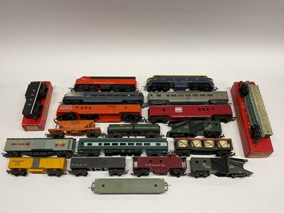 Lot 464 - A Triang 00 gauge Transcontinental Diesel...