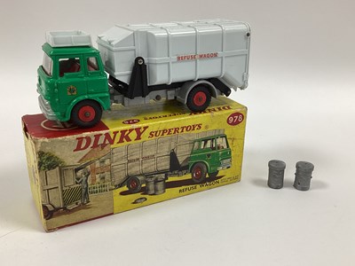 Lot 902 - Dinky Toys No 978 Refuse Wagon, overall very...