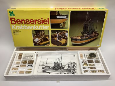 Lot 689 - Artesania Latina #20202 1:20th scale...