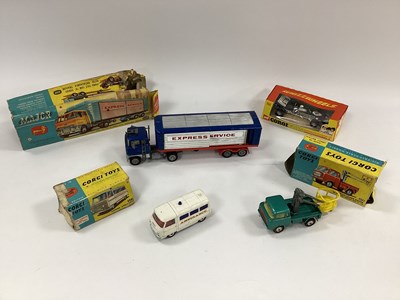 Lot 666 - Corgi Toys No 150 Surtees Racing Car,...