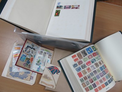 Lot 316 - Stamps; A Worldwide collection (including G.B...