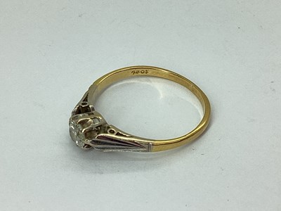 Lot 82 - A Single Stone Diamond Ring, the brilliant cut...