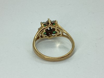Lot 63 - A 9ct Gold Cluster Ring, of flowerhead design,...