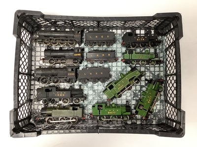 Lot 461 - Ten 00 gauge LNER locomotives: a kit-built Q5...