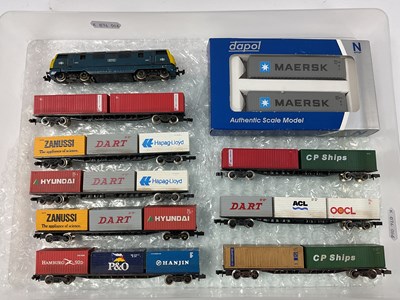 Lot 891 - An N Gauge BR Container Train, comprising: a...