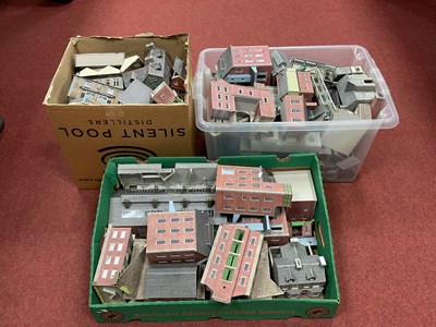 Lot 366 - Three containers of 00 gauge (4mm scale)...