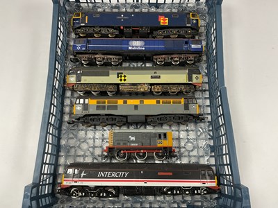 Lot 492 - Six 00 gauge diesel locomotives: a Lima Class...