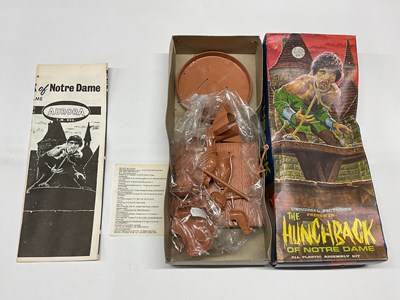 Lot 885 - Aurora Kit No. 461 Plastic Model Kit - The...