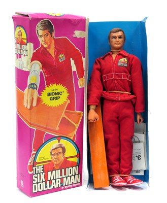 Lot 909 - A Boxed circa 1976 Colonel Steve Austin The...