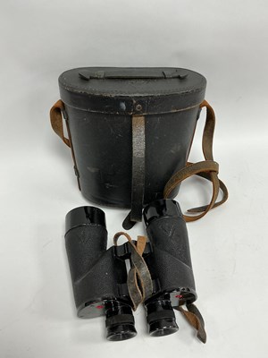 Lot 354 - WWII British Military 7 x 50 Prism Binoculars...