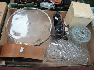 Lot 1100 - Collectables, including boxed Foto Servis 8x30...