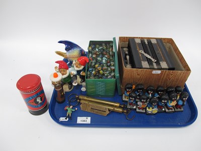 Lot 1383 - Collectables, including boxed Viceroy mini...