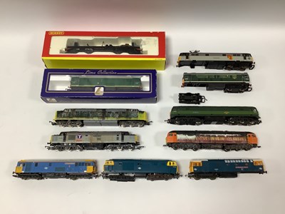 Lot 308 - Approximately ten 00 gauge diesel and electric...