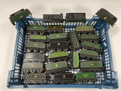 Lot 546 - Twenty 00 gauge steam locomotive tenders, with...