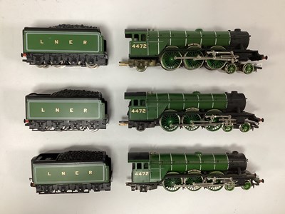 Lot 515 - Three Hornby 00 gauge "Flying Scotsman"...
