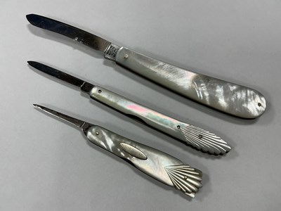 Lot 324 - Three Single Blade Folding Pocket Knives,...