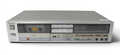 Lot 638 - Technics M233X Stereo Cassette Deck, silver....