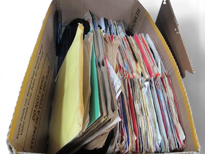 Lot 780 - Mixed lot of 200+ Rock & Pop 7”s singles and...