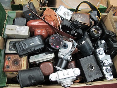 Lot 1110 - Cameras to include 35mm Film examples from...
