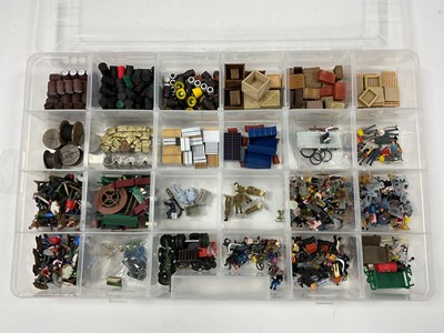 Lot 835 - A quantity of 00/HO figures and other small...