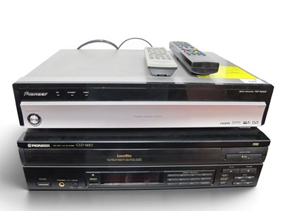 Lot 628 - Pioneer CLD-1450 Laser Disc / CD CDV Player...