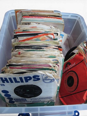 Lot 843 - Lot of Over 100 Rock and Pop Singles, mainly...