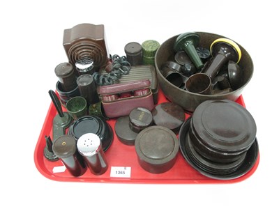 Lot 1365 - Bakelite Ware, including darning mushrooms,...