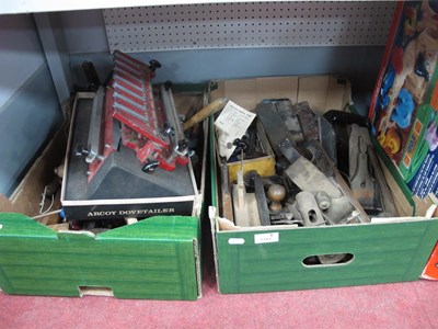 Lot 1162 - Hammers, Mallet, Screwdriver, Stanley plane,...