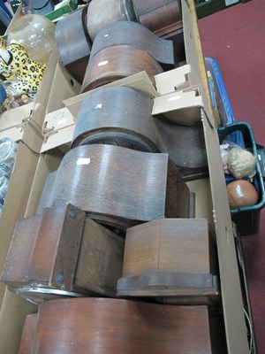 Lot 1103 - Quantity of vintage mantel clocks, untested....