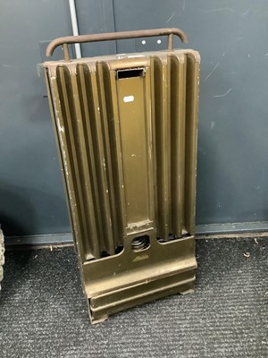 Lot 1543 - A metal Aladdin portable paraffin heater with...