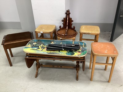 Lot 1495 - Mixed furniture, including Regency style...