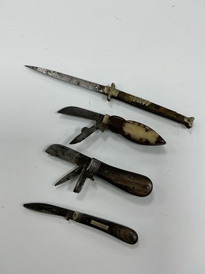 Lot 444 - Four Small Pocket Knives, 4cm - 7cm, horn...
