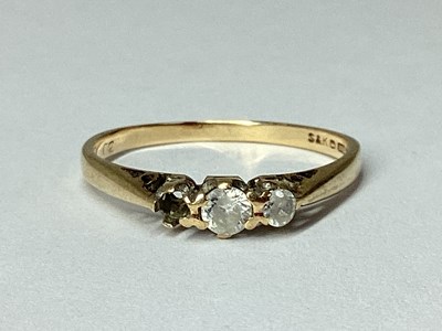 Lot 51 - A 9ct Gold Three Stone Claw Set Ring, (one...