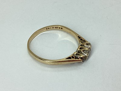 Lot 51 - A 9ct Gold Three Stone Claw Set Ring, (one...