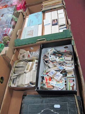Lot 1097 - Large quantity of cigarette cards, including...