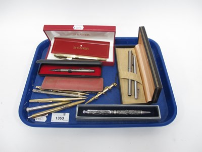 Lot 1353 - Collection of pens, including boxed Sheaffer...