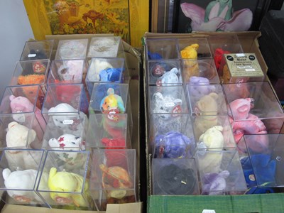 Lot 1327 - TY Beanie Babies, twenty-nine cased figures,...
