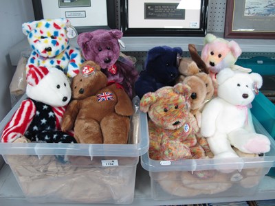 Lot 1152 - Twenty TY Beanie Buddies, many in plastic bags...