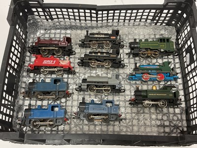 Lot 532 - Eleven Triang and Hornby 00 gauge 0-4-0 tank...