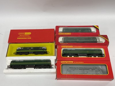 Lot 528 - Five boxed Hornby and Triang 00 gauge green...