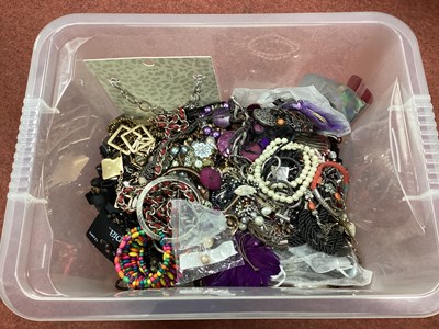 Lot 166 - A Quantity of Modern Costume Jewellery :- One Box