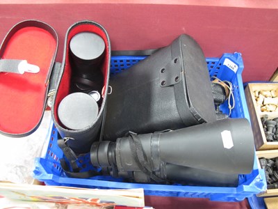 Lot 1348 - Binoculars, including Mark Scheffel 10-30x50,...