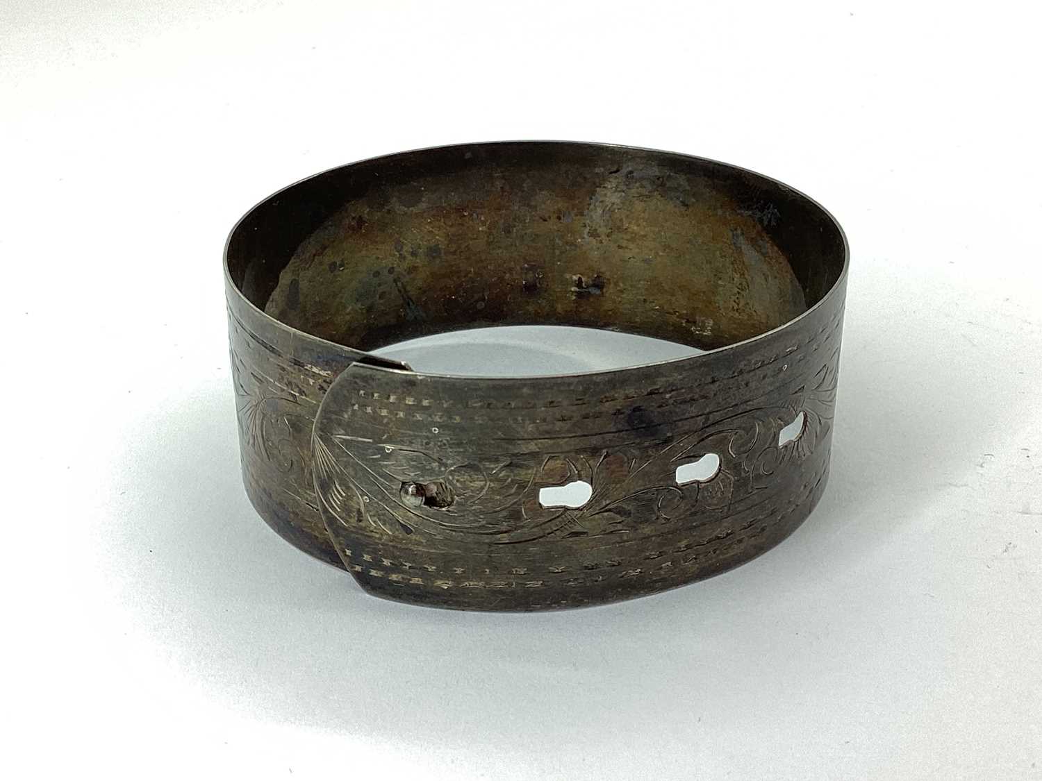 Lot 70 - A 1940s Chester Hallmarked Silver Adjustable...